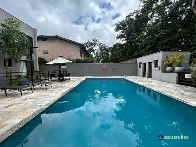 Apartamento 2 quartos e 2 banheiros, à venda ou para alugar, no bairro Riviera em Bertioga