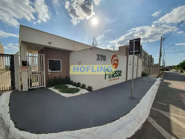 Apartamento 2 quartos e 1 banheiro, à venda, no bairro Chácara Lusa em Rio Claro