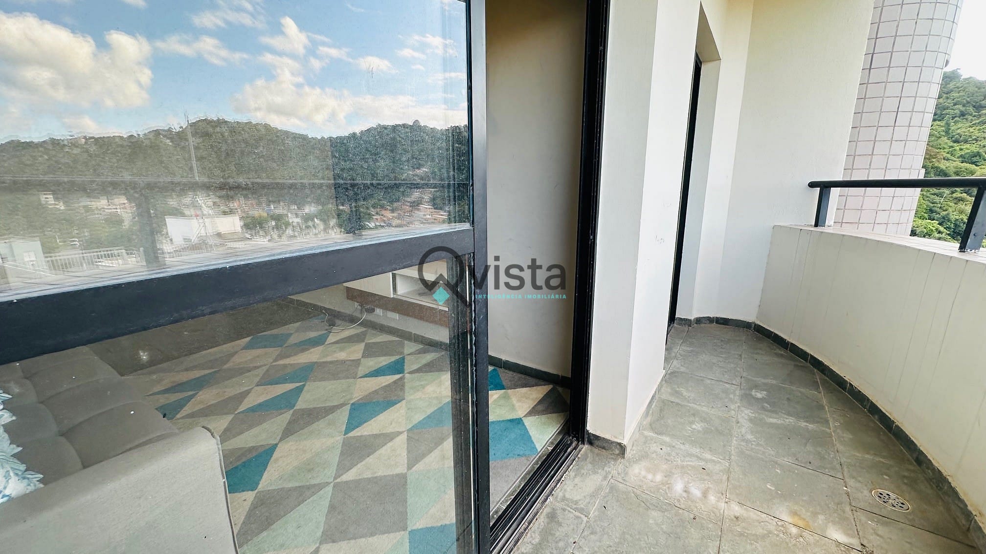 Apartamento à venda com 2 quartos, 85m² - Foto 4