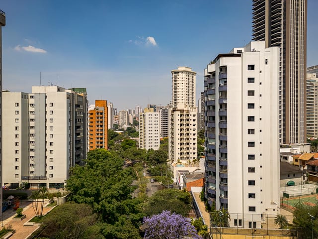 Apartamento com 1410m² 4 quartos e 3 banheiros, à venda, no bairro Jardim Vila Mariana em São Paulo