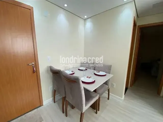 Apartamento 2 quartos e 1 banheiro, à venda, no bairro Conjunto Habitacional Doutor Farid Libos em Londrina