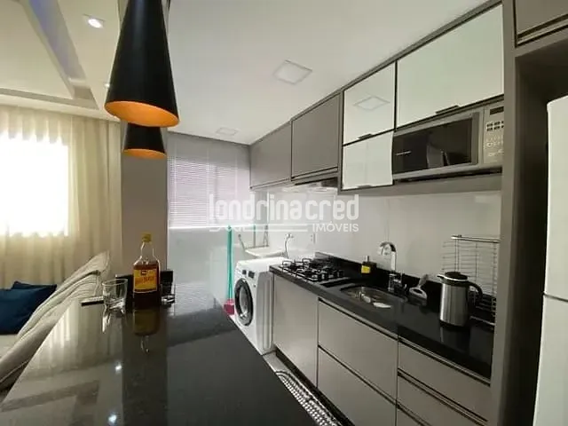 Apartamento 2 quartos e 1 banheiro, à venda, no bairro Conjunto Habitacional Doutor Farid Libos em Londrina