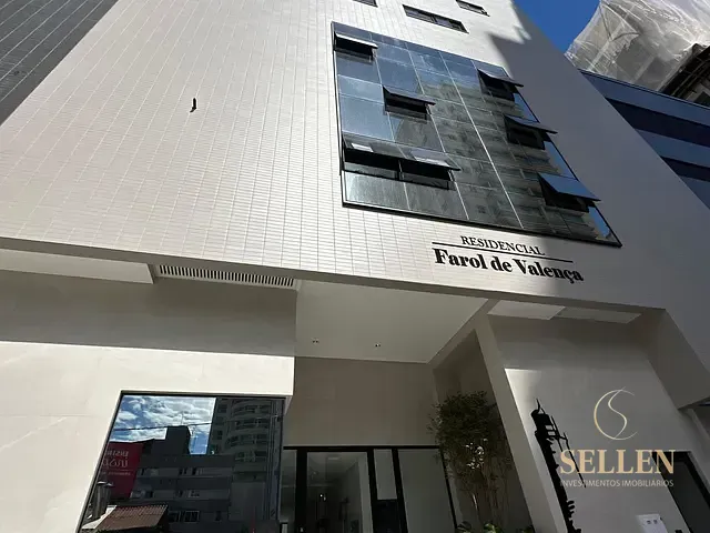 Apartamento 4 quartos e 1 banheiro, à venda, no bairro Centro em Balneário Camboriú
