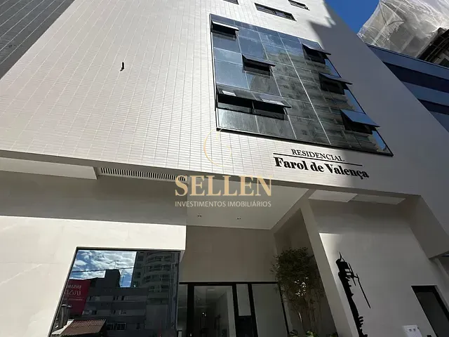 Apartamento 4 quartos e 1 banheiro, à venda, no bairro Centro em Balneário Camboriú