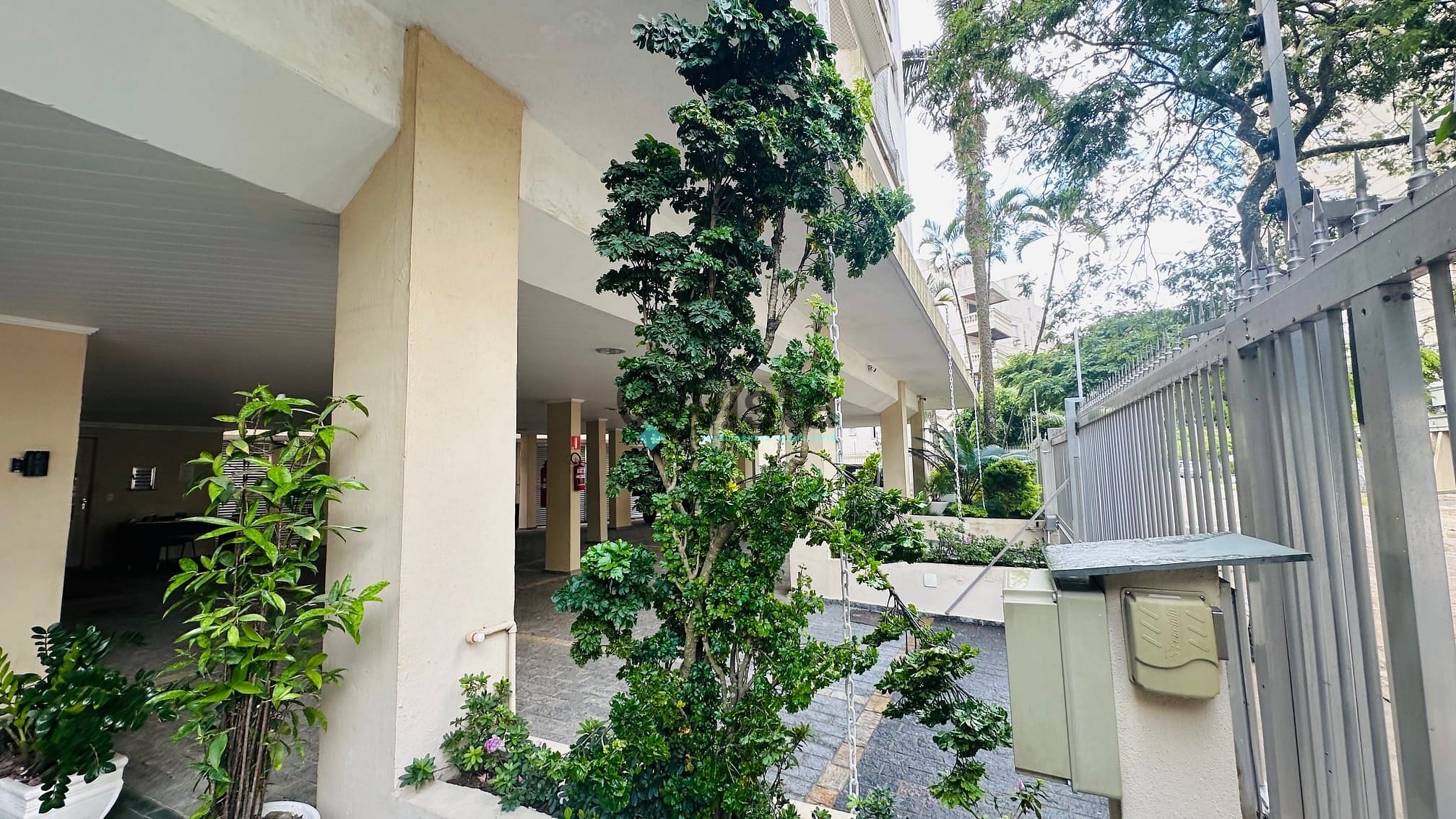 Apartamento à venda com 2 quartos, 90m² - Foto 24