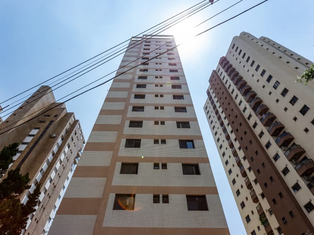 Apartamento com 600m² 3 quartos e 3 banheiros, à venda, no bairro Vila Nova Conceição em São Paulo