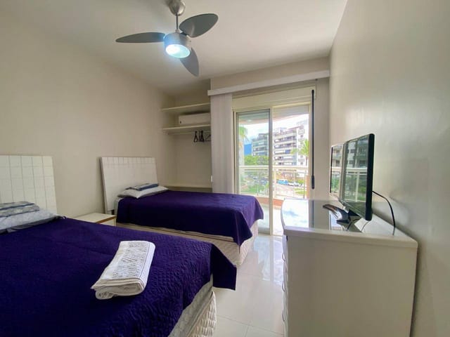 Apartamento 4 quartos e 3 banheiros, à venda ou para alugar, no bairro Riviera em Bertioga