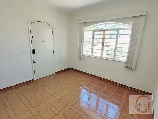 Apartamento com 75m² 2 quartos e 1 banheiro, para alugar, no bairro Centro em Atibaia