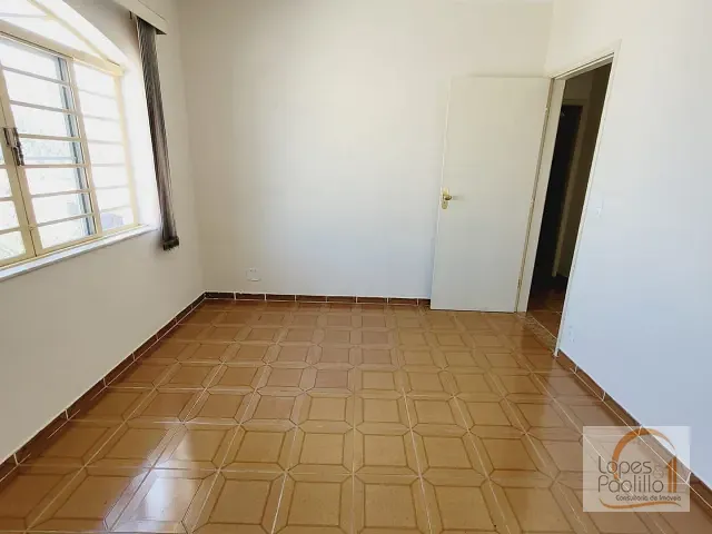 Apartamento com 75m² 2 quartos e 1 banheiro, para alugar, no bairro Centro em Atibaia