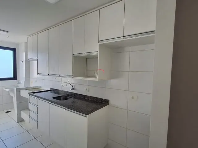 Apartamento 3 quartos e 2 banheiros, à venda, no bairro Vila Brasil em Londrina