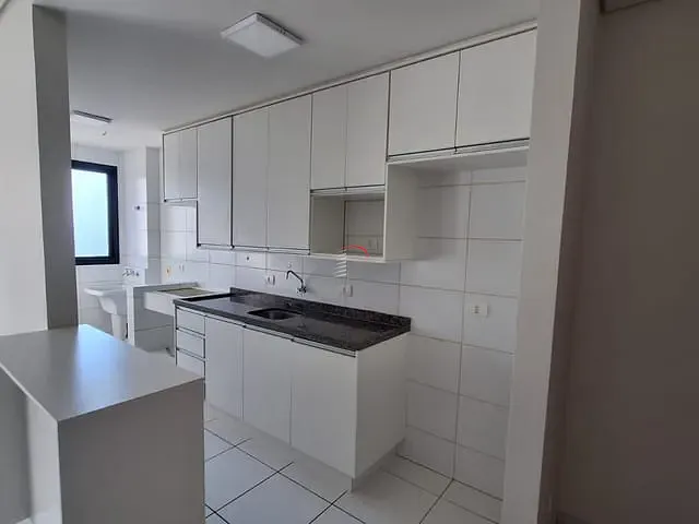 Apartamento 3 quartos e 2 banheiros, à venda, no bairro Vila Brasil em Londrina