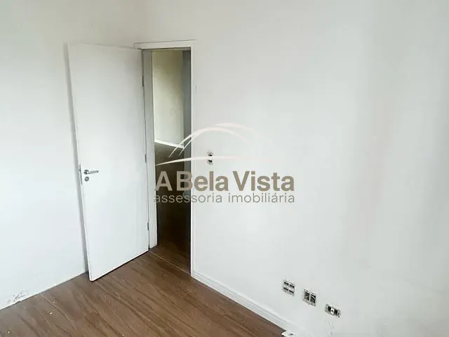 Apartamento com 84m² 3 quartos e 1 banheiro, à venda, no bairro Vila Yara em Osasco
