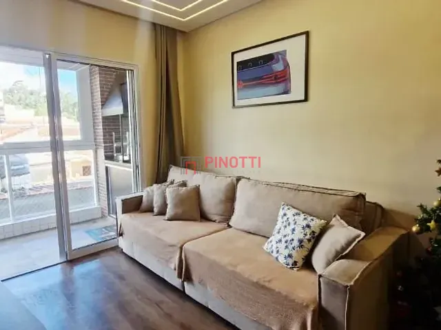 Apartamento 2 quartos e 2 banheiros, à venda, no bairro Jardim Andrea Demarchi em São Bernardo do Campo