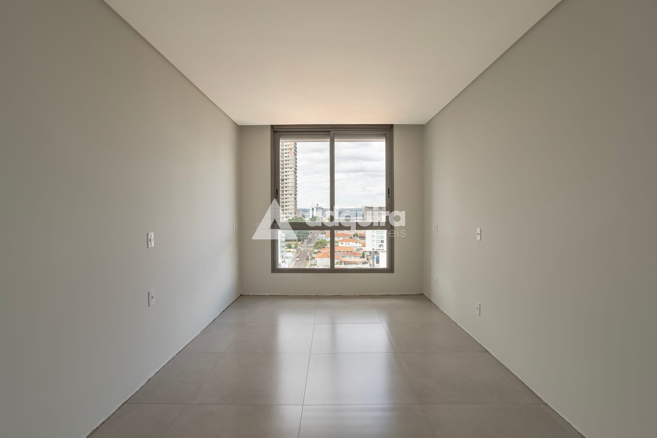 Apartamento à venda com 3 quartos, 192m² - Foto 13
