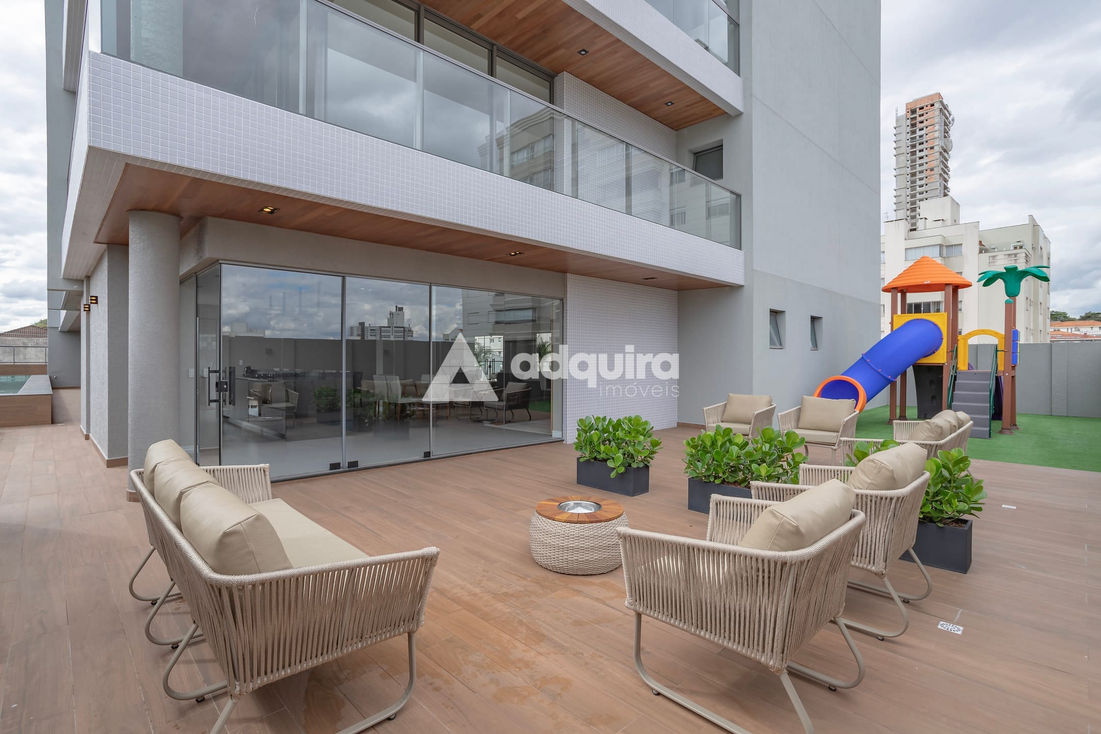 Apartamento à venda com 3 quartos, 192m² - Foto 18