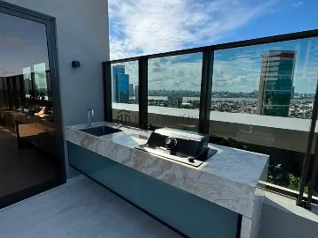 Apartamento 1 quarto e 1 banheiro, à venda, no bairro Boa Viagem em Recife