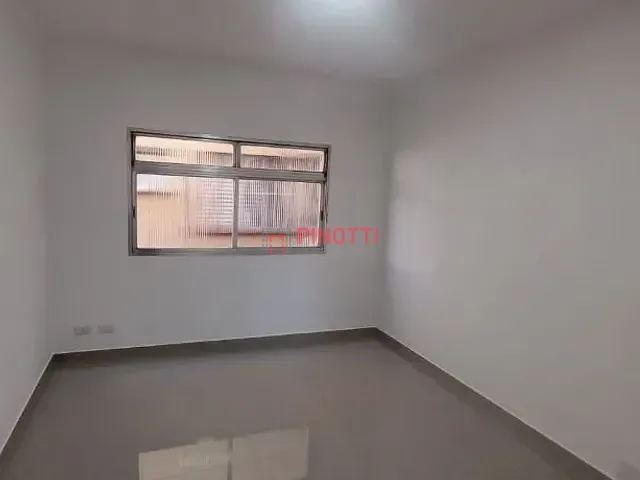 Apartamento 2 quartos e 1 banheiro, para alugar, no bairro Jardim do Mar em São Bernardo do Campo