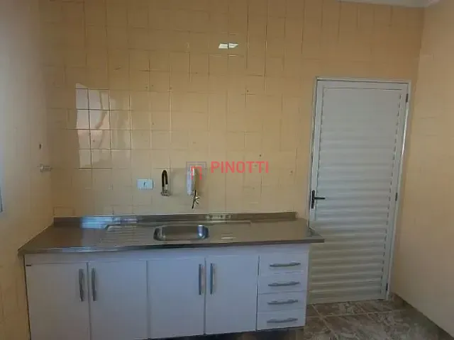 Apartamento 2 quartos e 1 banheiro, para alugar, no bairro Jardim do Mar em São Bernardo do Campo