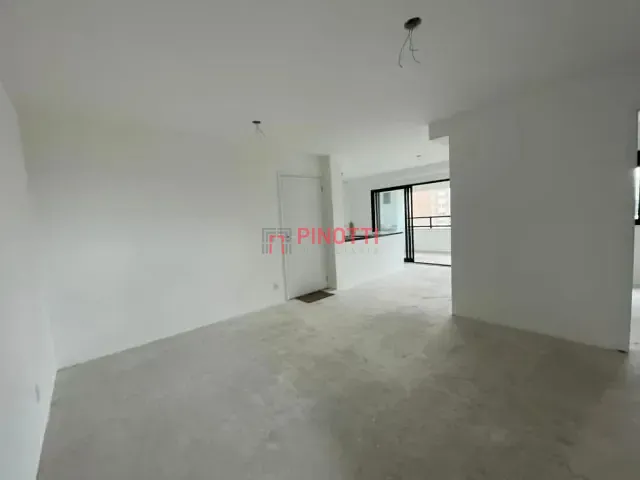 Apartamento 3 quartos e 2 banheiros, à venda, no bairro Campestre em Santo André