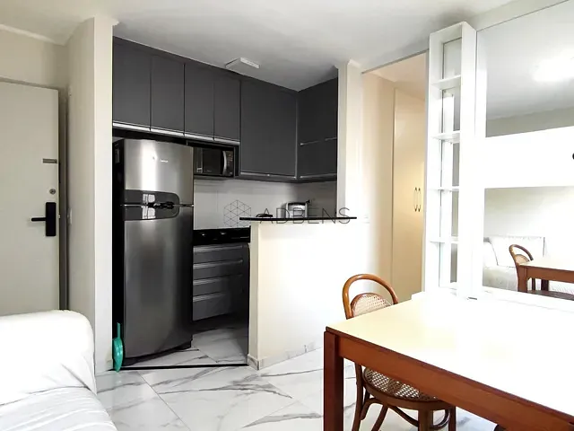 Apartamento 1 quarto e 1 banheiro, para alugar, no bairro Jardim Paulista em São Paulo
