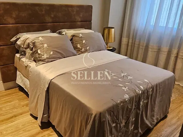 Apartamento com 286m² 3 quartos e 3 banheiros, à venda, no bairro Centro em Balneário Camboriú