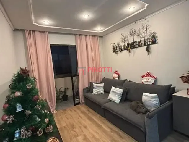Apartamento 3 quartos e 2 banheiros, à venda, no bairro Santa Terezinha em São Bernardo do Campo