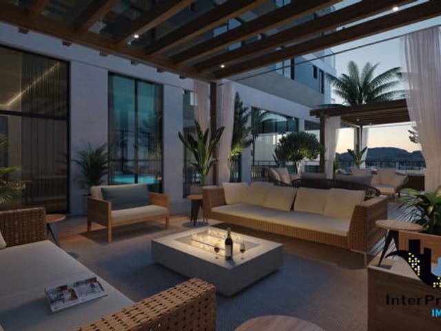 Apartamento à venda, no bairro Balneário Pereque em Porto Belo