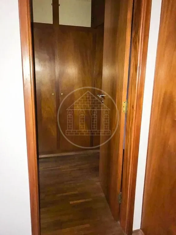 Apartamento, 4 quartos, 232 m² - Foto 9