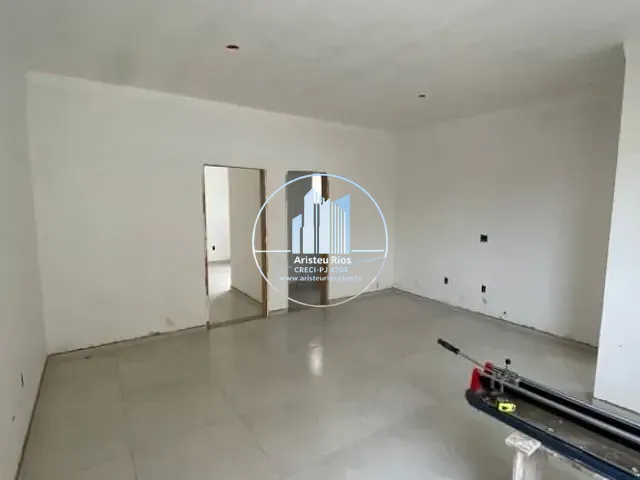 Apartamento com 50m² 1 quarto e 1 banheiro, à venda, no bairro Parque Real em Pouso Alegre