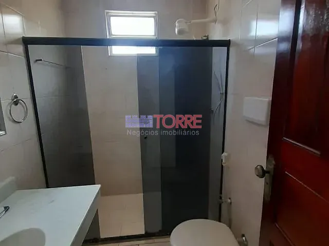 Apartamento 3 quartos e 2 banheiros, para alugar, no bairro Centro em Ilhéus