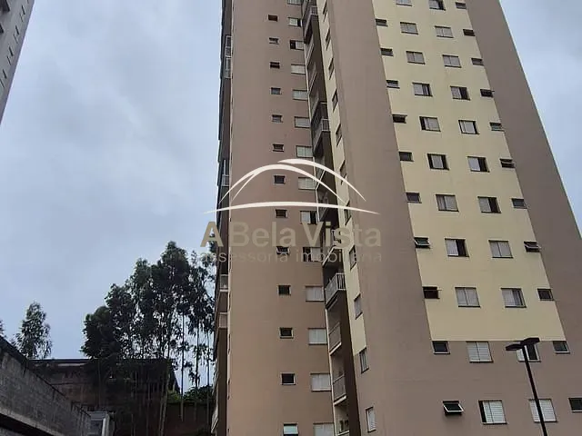 Apartamento 2 quartos e 1 banheiro, à venda, no bairro São Pedro em Osasco