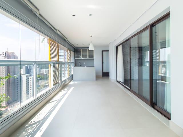 Apartamento com 137m² 3 quartos e 4 banheiros, à venda, no bairro Jardim das Acácias em São Paulo