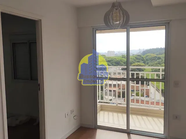 Apartamento com 43m² 2 quartos e 1 banheiro, para alugar, no bairro I.A.P.I. em Osasco