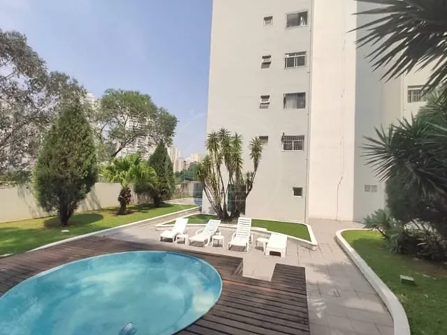 Apartamento com 75m² 1 quarto e 1 banheiro, à venda ou para alugar, no bairro Vila Andrade em São Paulo