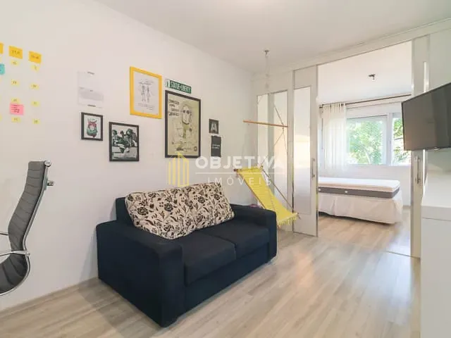 Apartamento 1 quarto e 1 banheiro, para alugar, no bairro Cristo Redentor em Porto Alegre