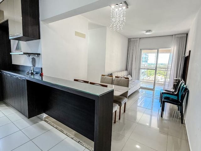 Apartamento com 76m² 3 quartos e 2 banheiros, para alugar, no bairro Glória em Macaé