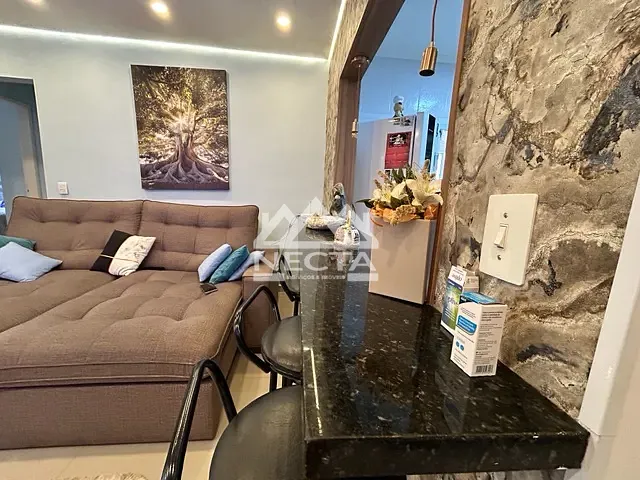 Apartamento com 89m² 2 quartos e 2 banheiros, à venda, no bairro Cidade Jardim em Caraguatatuba