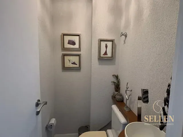 Apartamento com 177m² 3 quartos e 3 banheiros, à venda, no bairro Centro em Balneário Camboriú