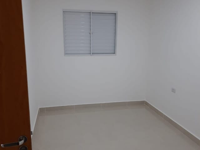 Apartamento 2 quartos e 2 banheiros, à venda, no bairro Crispim em Pindamonhangaba