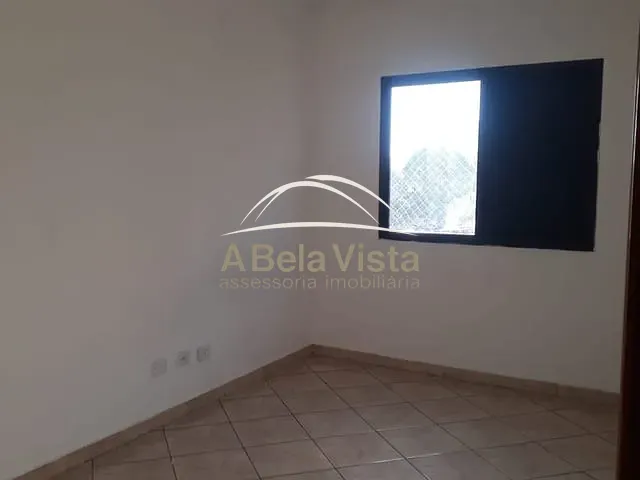 Apartamento 3 quartos e 2 banheiros, para alugar, no bairro VL YARA em Osasco