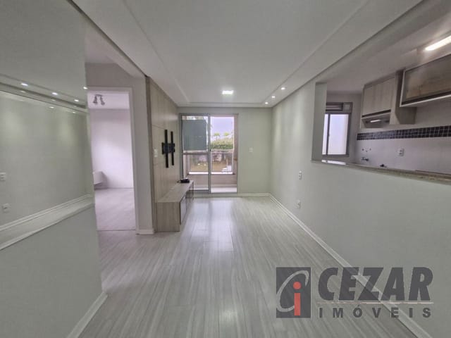 Apartamento 2 quartos e 1 banheiro, para alugar, no bairro Bairro Alto em Curitiba
