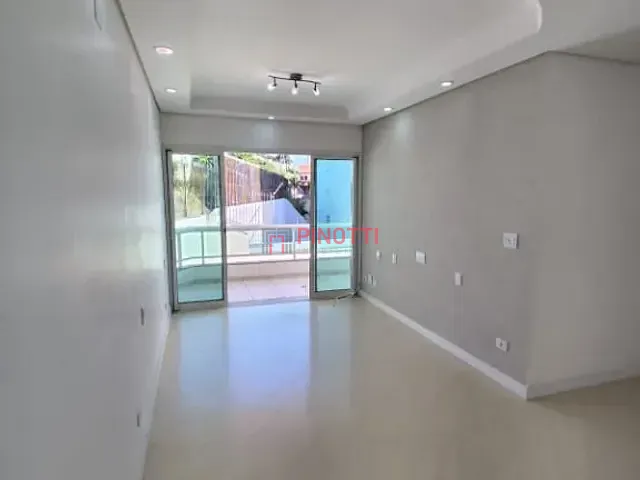 Apartamento 3 quartos e 2 banheiros, para alugar, no bairro Nova Petrópolis em São Bernardo do Campo