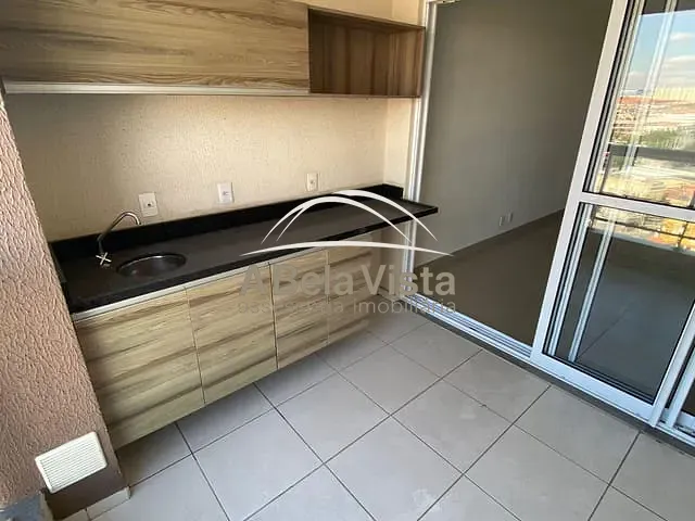 Apartamento 2 quartos e 2 banheiros, à venda, no bairro Vila Osasco em Osasco