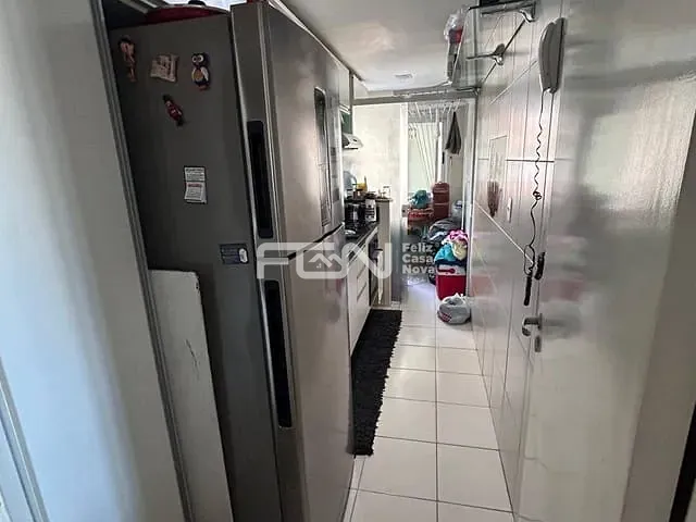 Apartamento com 75m² 3 quartos e 2 banheiros, para alugar, no bairro Centro em Lauro de Freitas