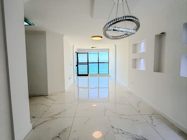 Apartamento 3 quartos e 2 banheiros, à venda ou para alugar, no bairro Cavaleiros em Macaé