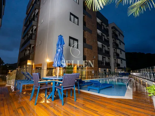 Apartamento 2 quartos e 2 banheiros, à venda, no bairro Praia dos Amores em Balneário Camboriú