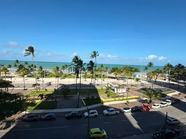 Apartamento 4 quartos e 2 banheiros, à venda, no bairro Boa Viagem em Recife