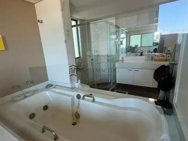 Apartamento 4 quartos e 2 banheiros, à venda, no bairro Boa Viagem em Recife