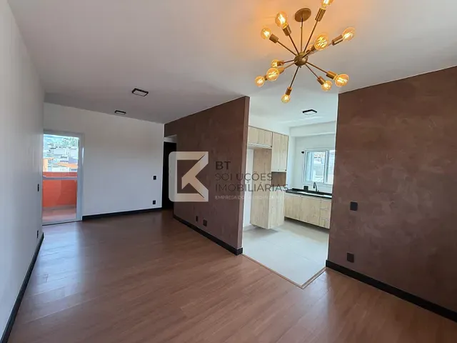 Apartamento 2 quartos e 2 banheiros, à venda, no bairro Jardim Barcelona em Indaiatuba