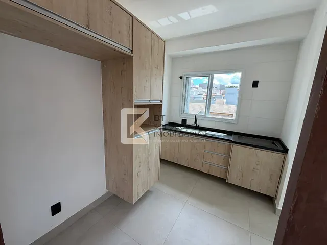 Apartamento 2 quartos e 2 banheiros, à venda, no bairro Jardim Barcelona em Indaiatuba